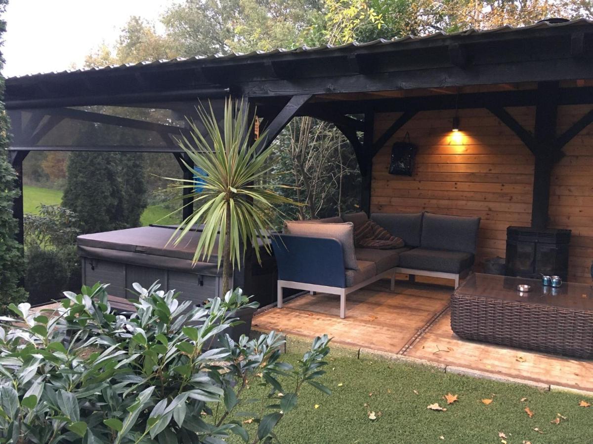 Holiday Home In Reutum Weerselo With Jacuzzi Beekdorp Eksteriør billede